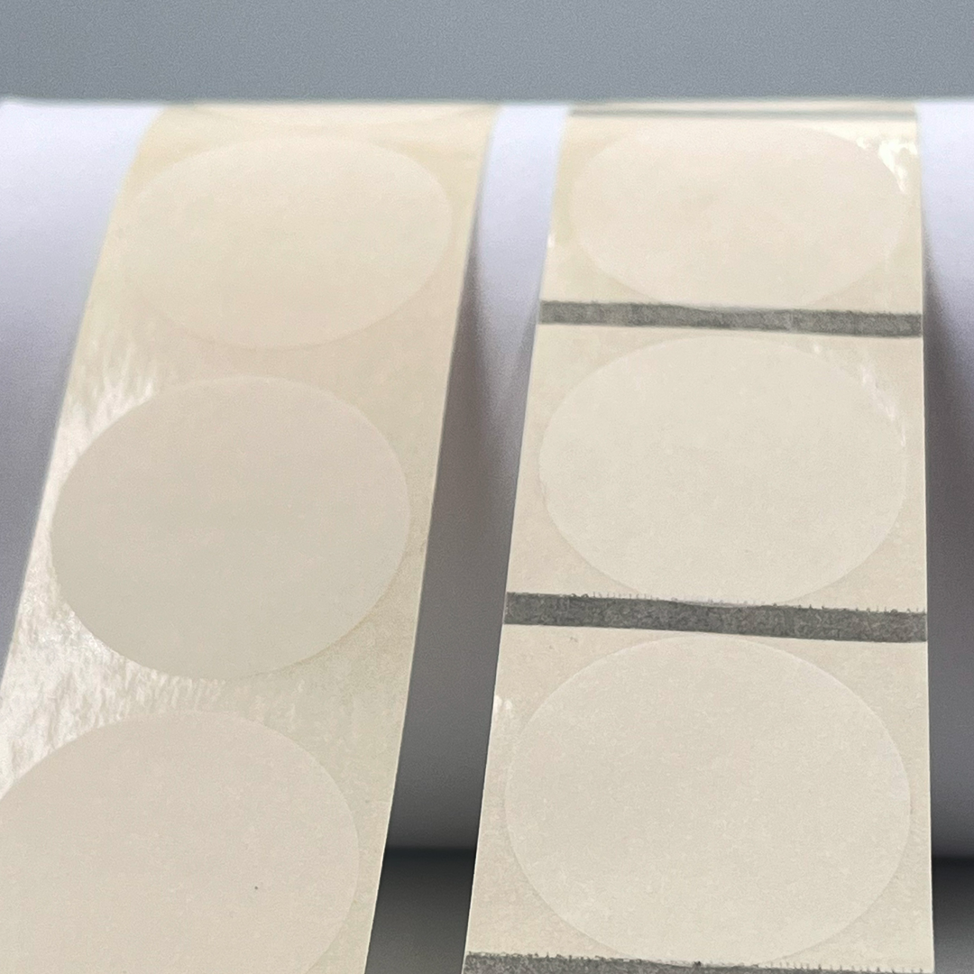 Etiketten aus Papier - edel und schön schlicht. Etiketten aus Papier - edel und schön schlicht.