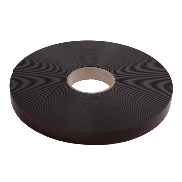 152F15MA00250030_selbstklebendes_Magnetband_FD4A0598-600pxnXIs2q75b4EPf Selbstklebendes Magnetband 1